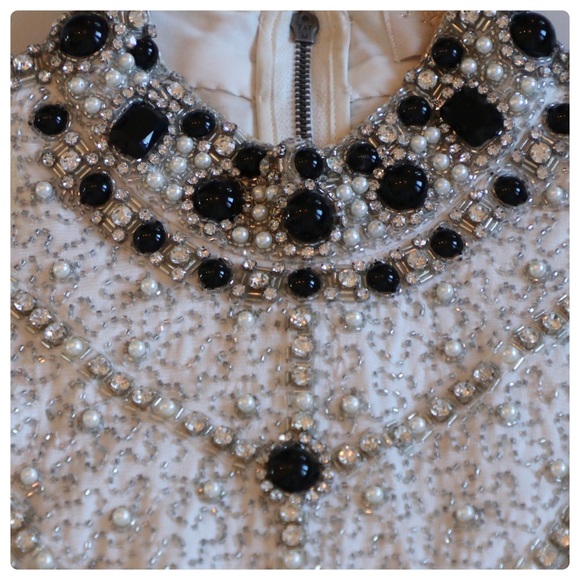 ALICE +OLIVIA Hollie Crystal Pearl Embellished Dress - Picture 8 of 15